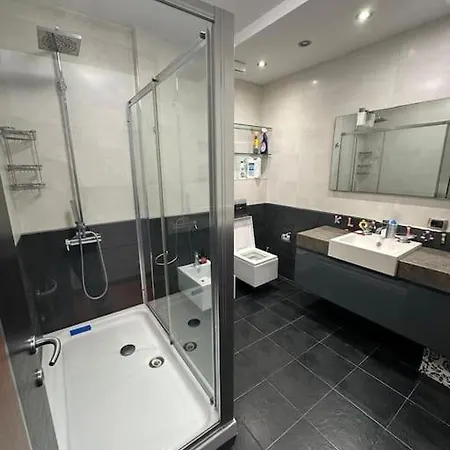 Apartmán Premium Tirana, Just A Short Walk From Center *